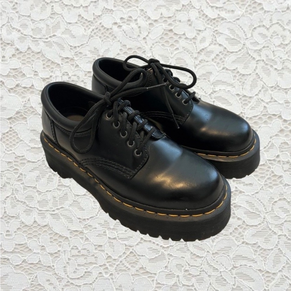 dr martens 8053 platform oxford boots